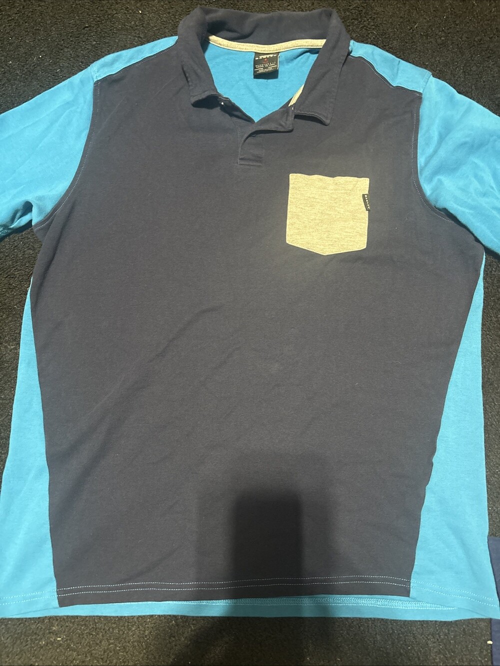 Oakley Polo Shirt Men M Blue With GreyFront Pocket Logo Performance Golf Tennis